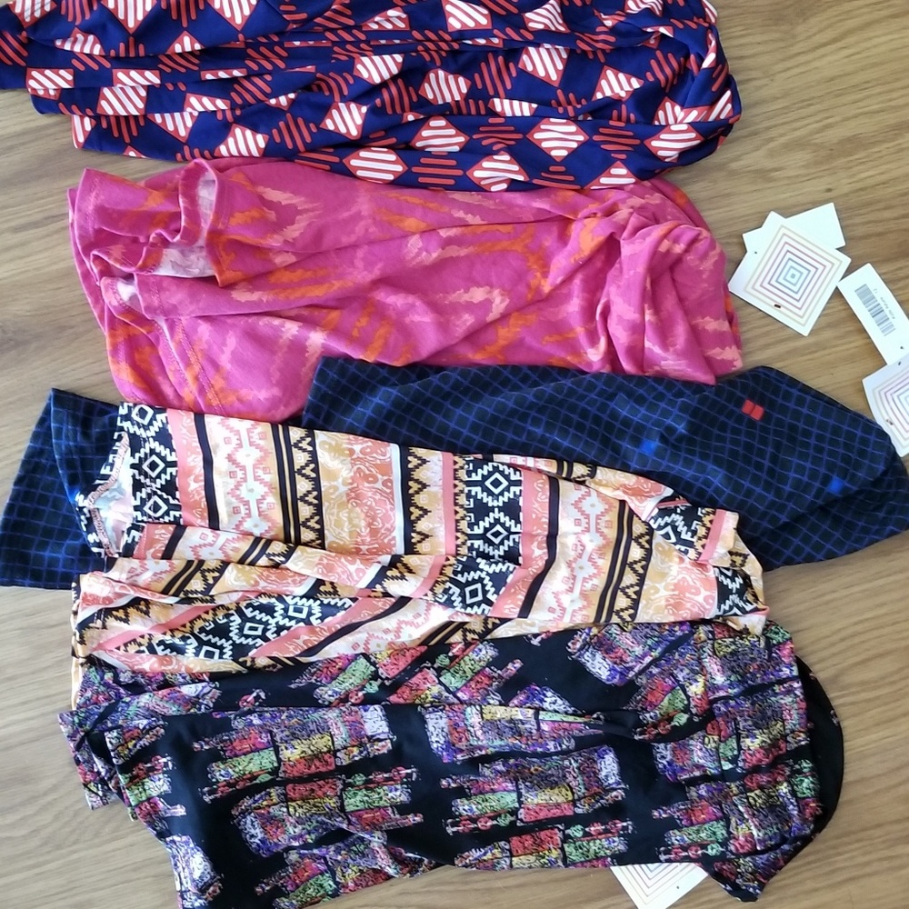 💥Lularoe kids azure skirts $9 each or 5/$30💥